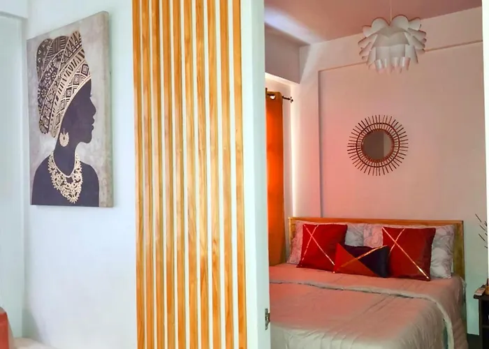 Cozy, Stylish Loft In Cebu Apartment *